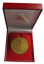 Load image into Gallery viewer, 2006 The Highlanders 4th Battalion Freedom of Aberdeen City Medal
