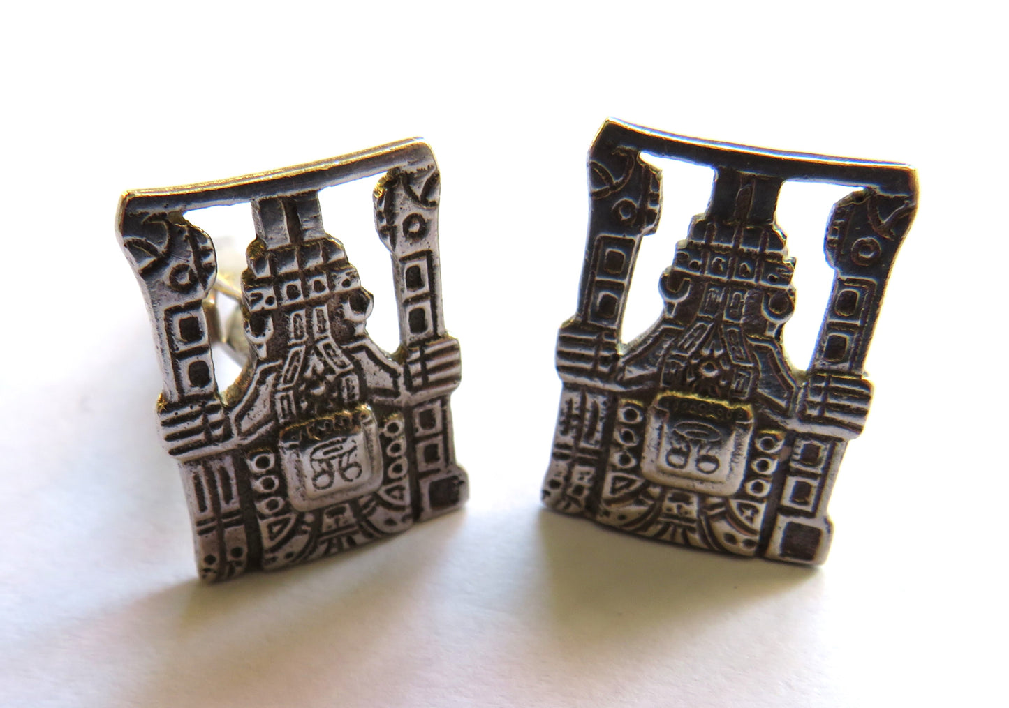 Pair of Men's Sterling Silver Cufflinks From Peru