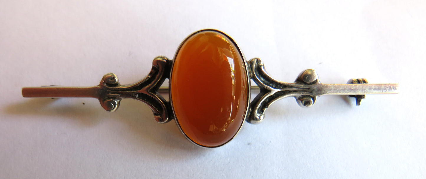 Vintage Silver & Cornelian Ladies Bar Brooch