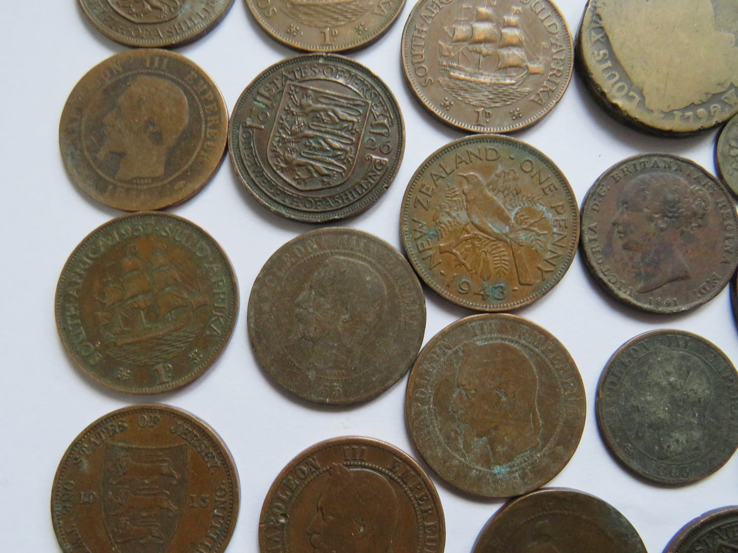 Small Lot of Old World Coins, France, Australia etc
