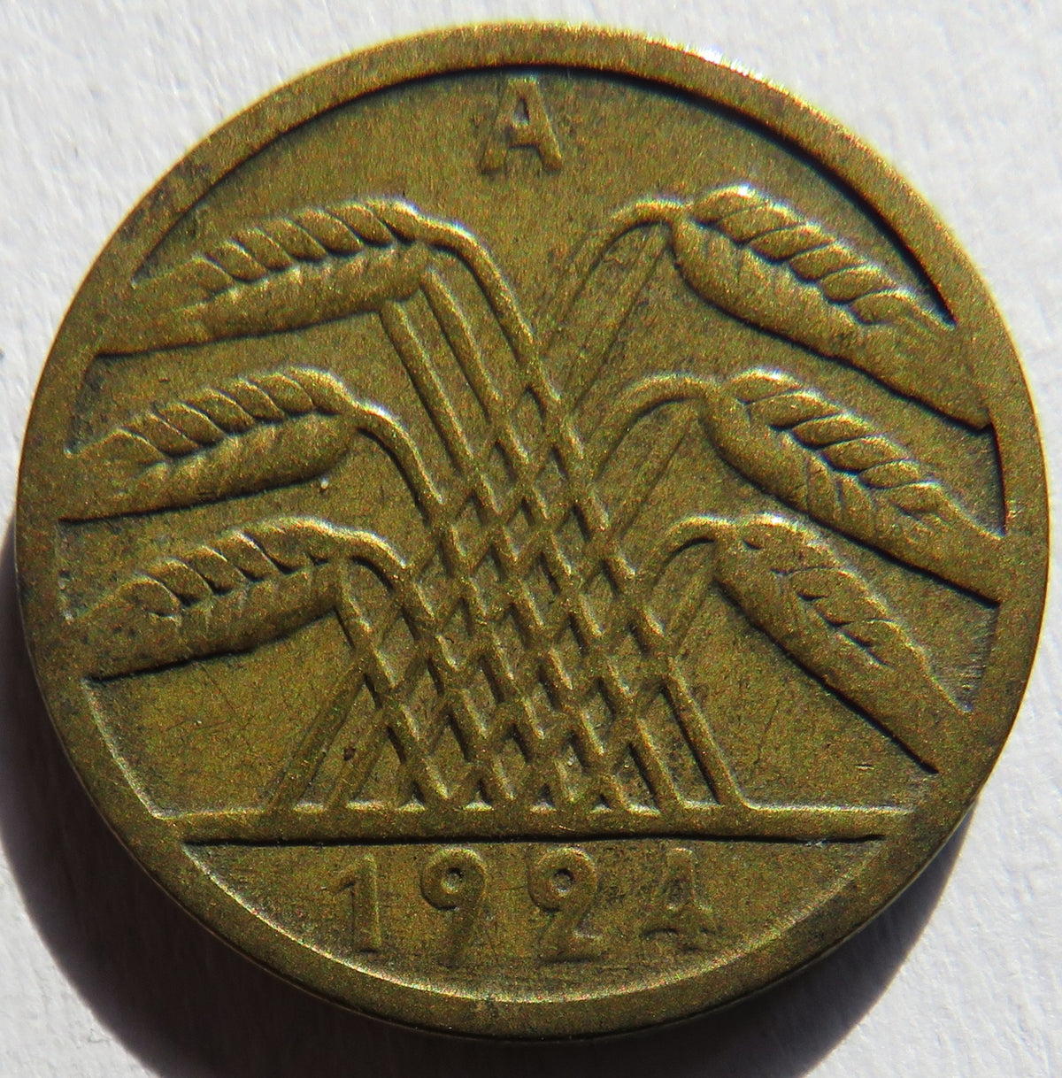 1924-A Germany - Weimar Republic 5 Reichspfennig Coin image 2