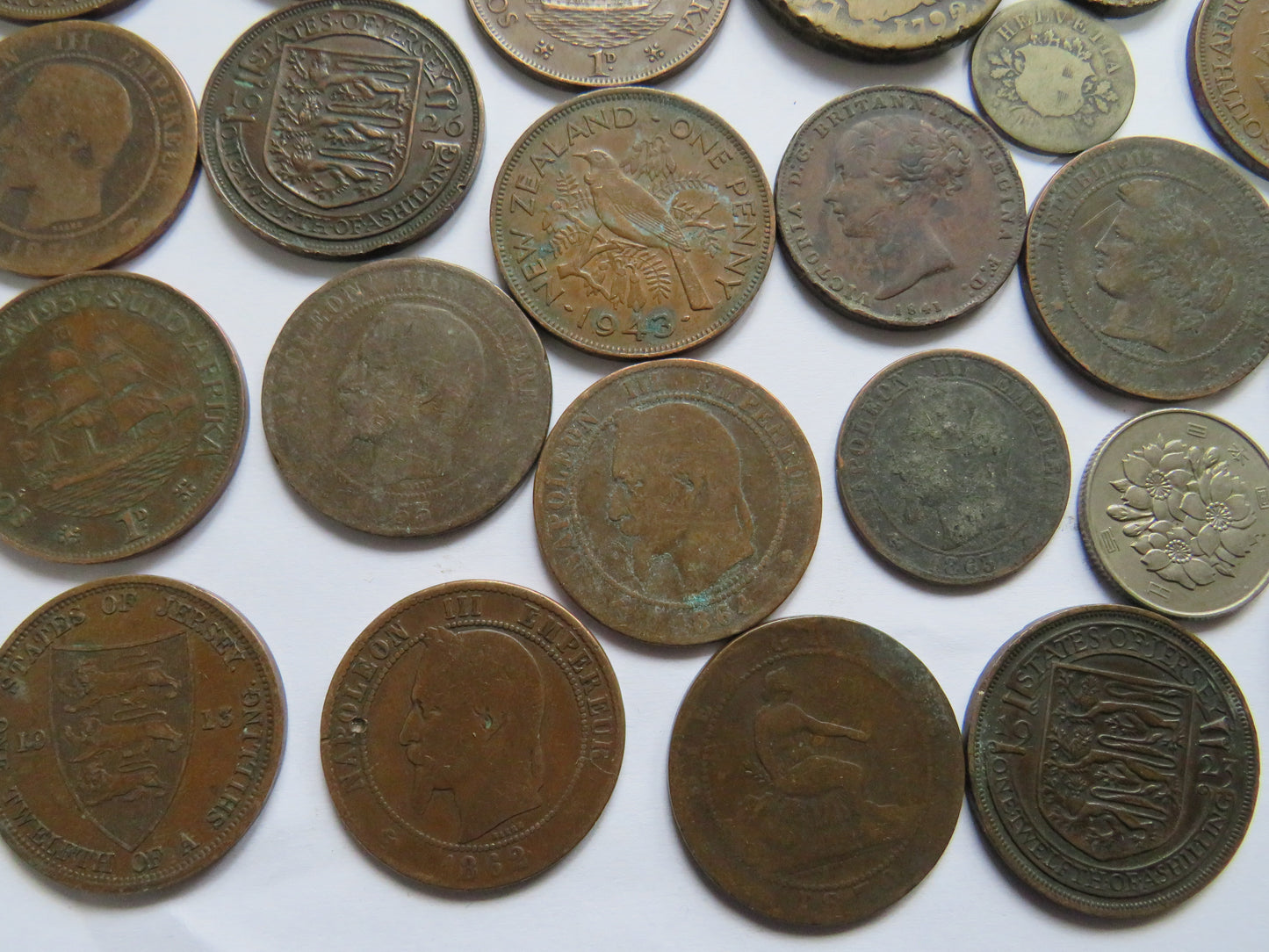 Small Lot of Old World Coins, France, Australia etc