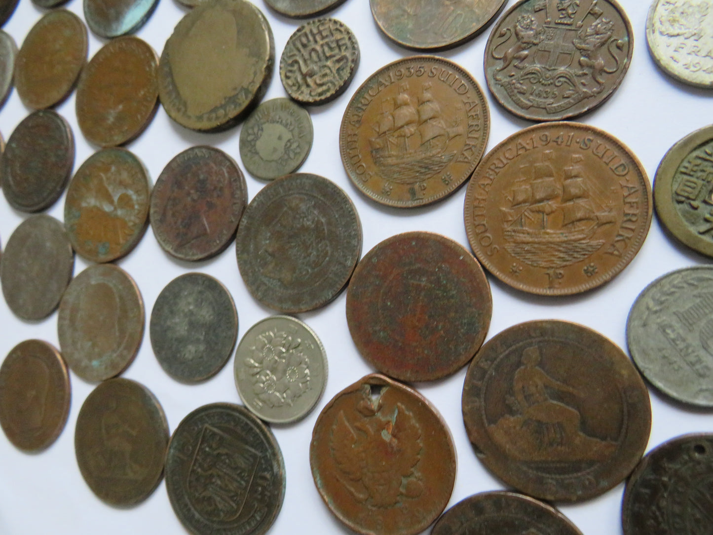 Small Lot of Old World Coins, France, Australia etc