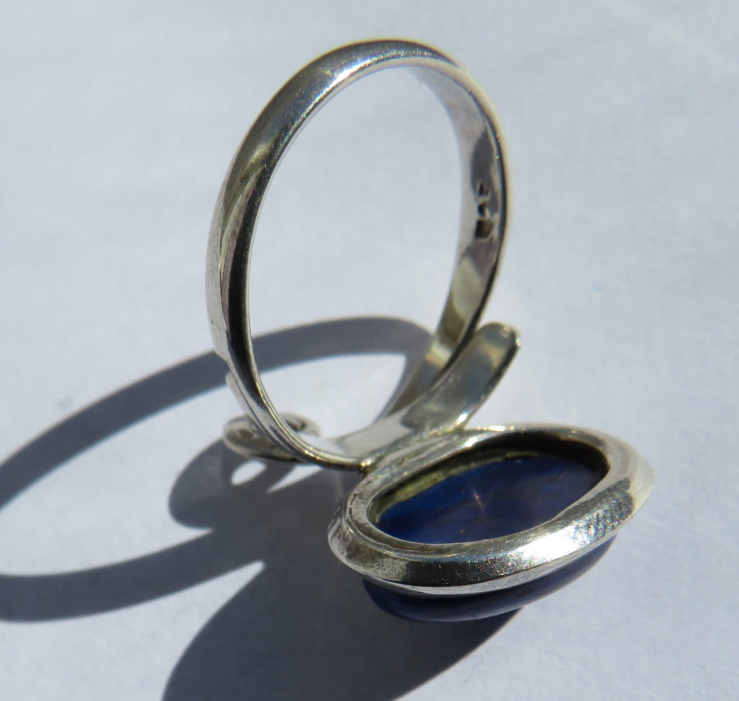 Ladies Sterling Silver & Lapis Lazuli Ring - UK Size M & 1/2