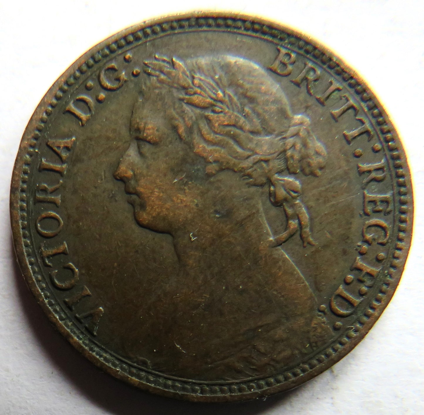 1878 Queen Victoria Bun Head Farthing Coin - Great Britain