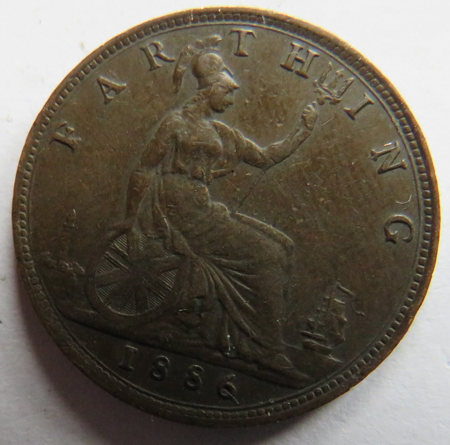 1886 Queen Victoria Bun Head Farthing Coin - Great Britain