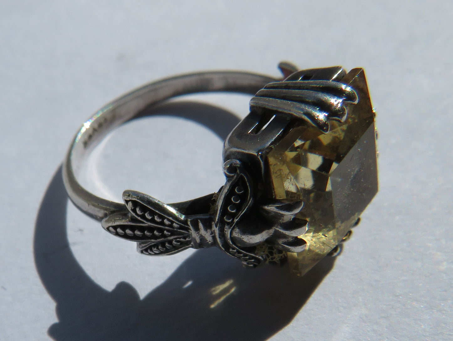 Vintage Ladies Silver & Citrine Stone Ring - UK Size H