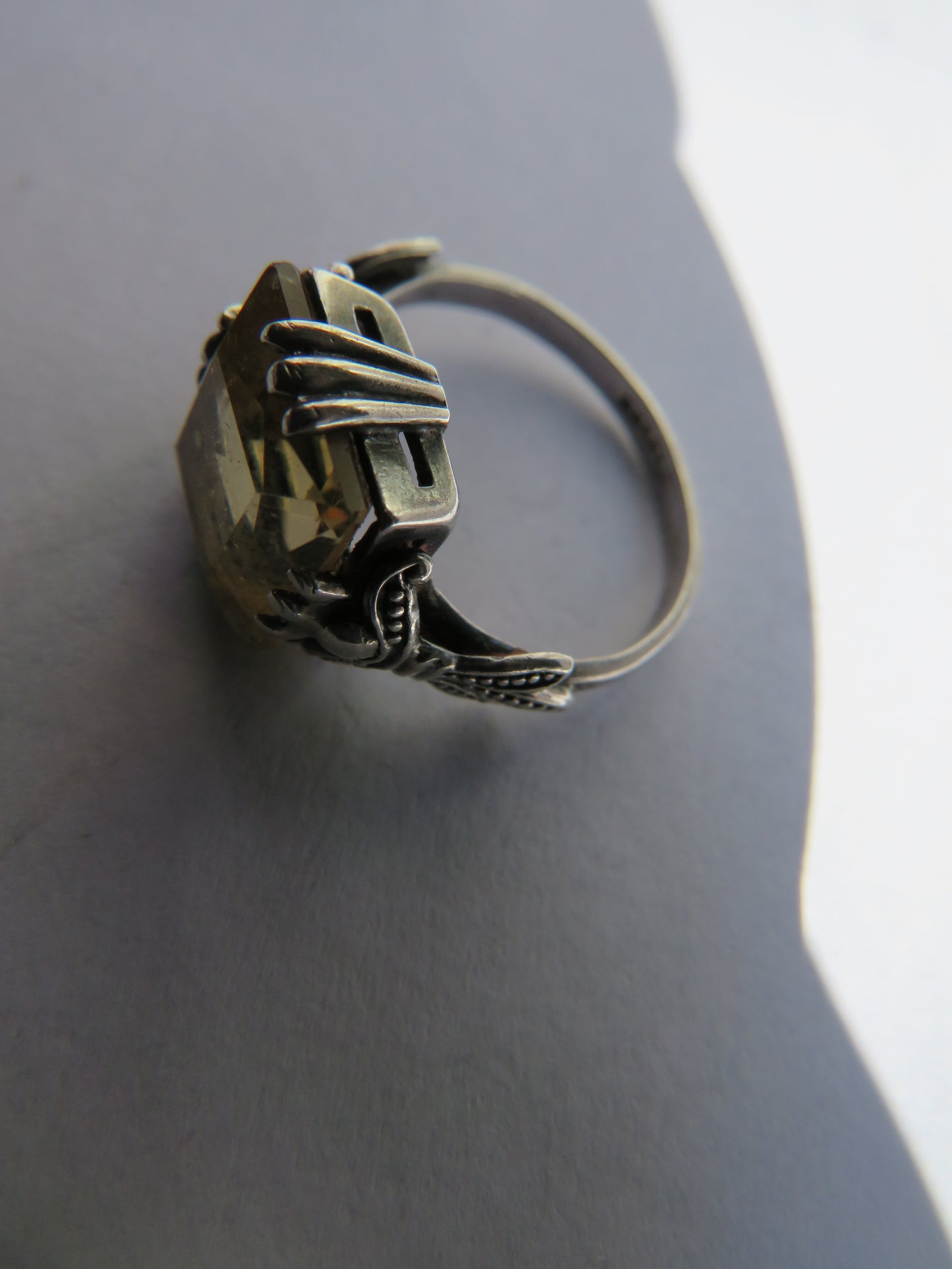 Vintage Ladies Silver & Citrine Stone Ring - UK Size H