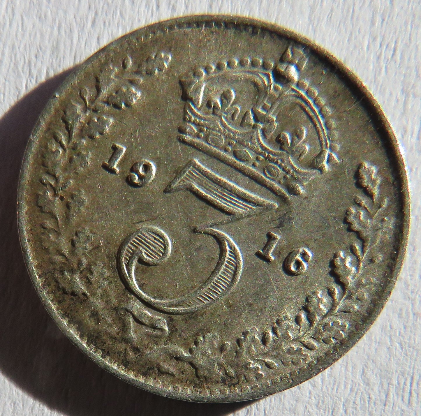 1916 King George V Silver Threepence Coin - Great Britain