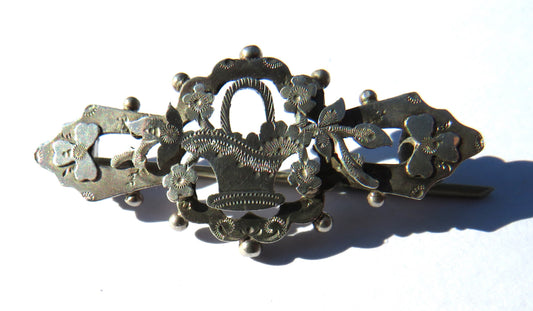 Antique Edwardian Ladies Sterling Silver Floral Brooch Hallmarked Birmingham 1910