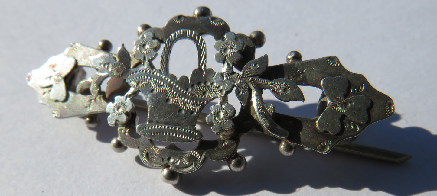 Antique Edwardian Ladies Sterling Silver Floral Brooch Hallmarked Birmingham 1910