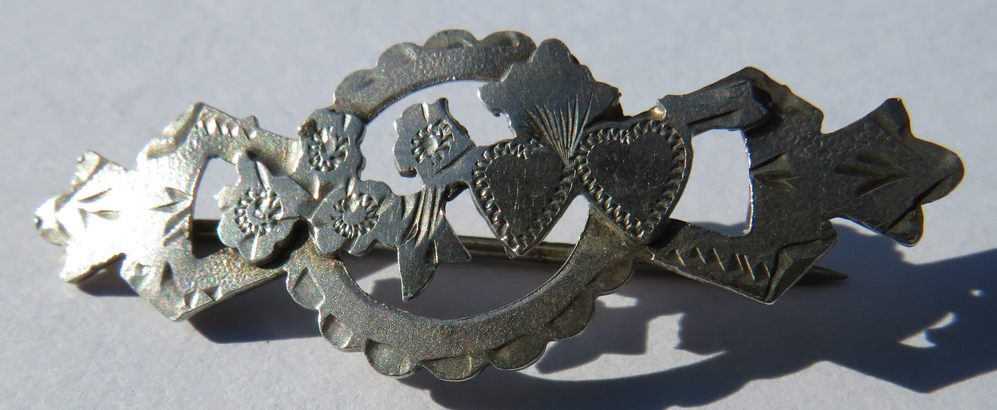 Antique Sterling Silver Floral Brooch Hallmarked Birmingham 1918