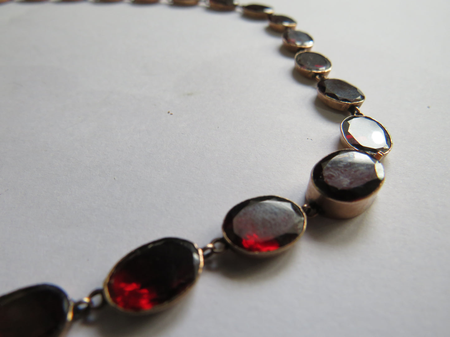 Antique 9ct Gold & Garnet Decorative Necklace