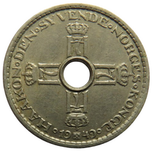 Load image into Gallery viewer, 1949 Norway One Krone Coin
