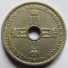 Load image into Gallery viewer, 1949 Norway One Krone Coin
