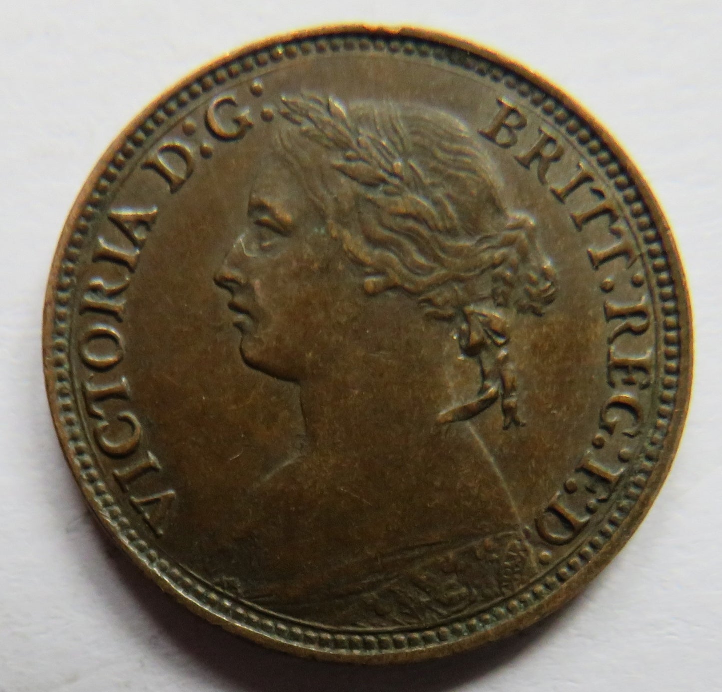 1874-H Queen Victoria Bun Head Farthing Coin - Great Britain