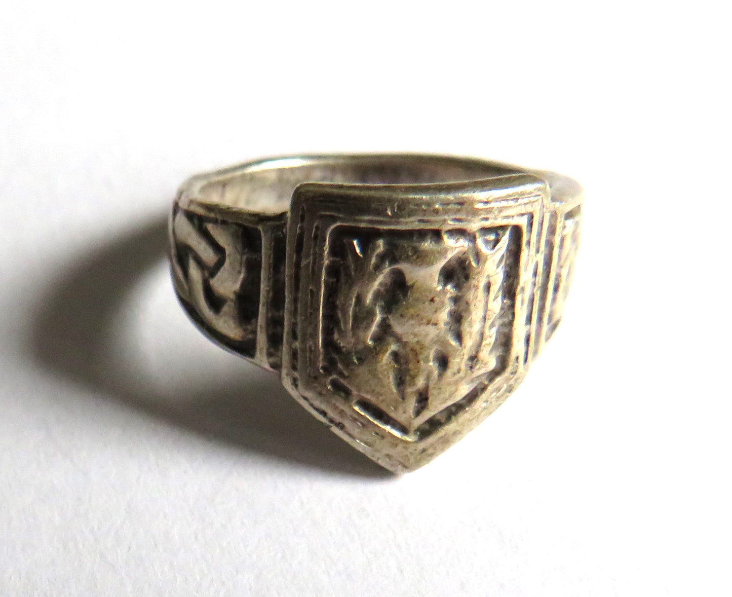 Vintage Small Silver "Thistle" Celtic Design Ring Stamped M & C Inverness Silver Size H