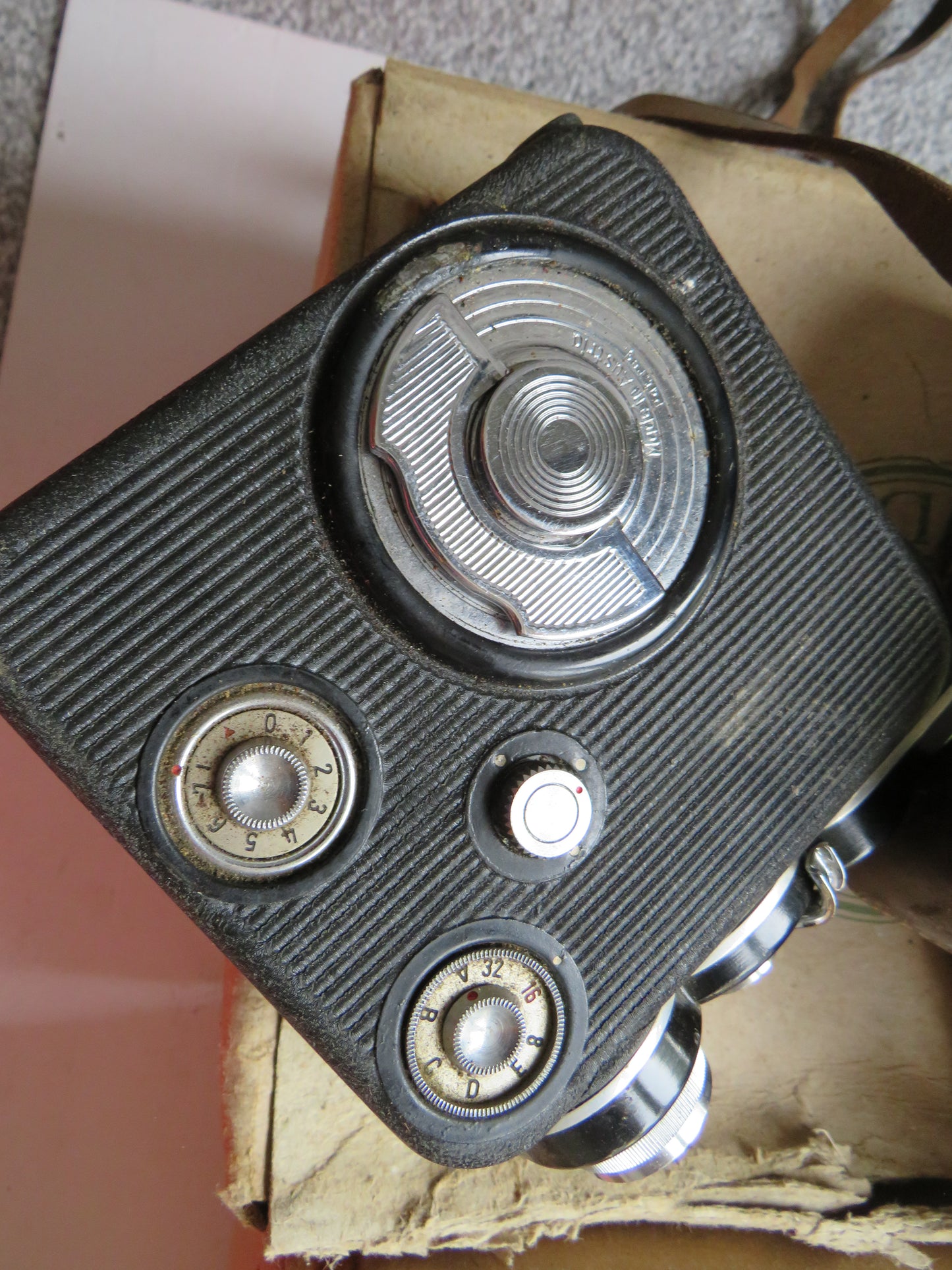 Eumig C3 Vintage Camera In Selfridges Box With Accessories