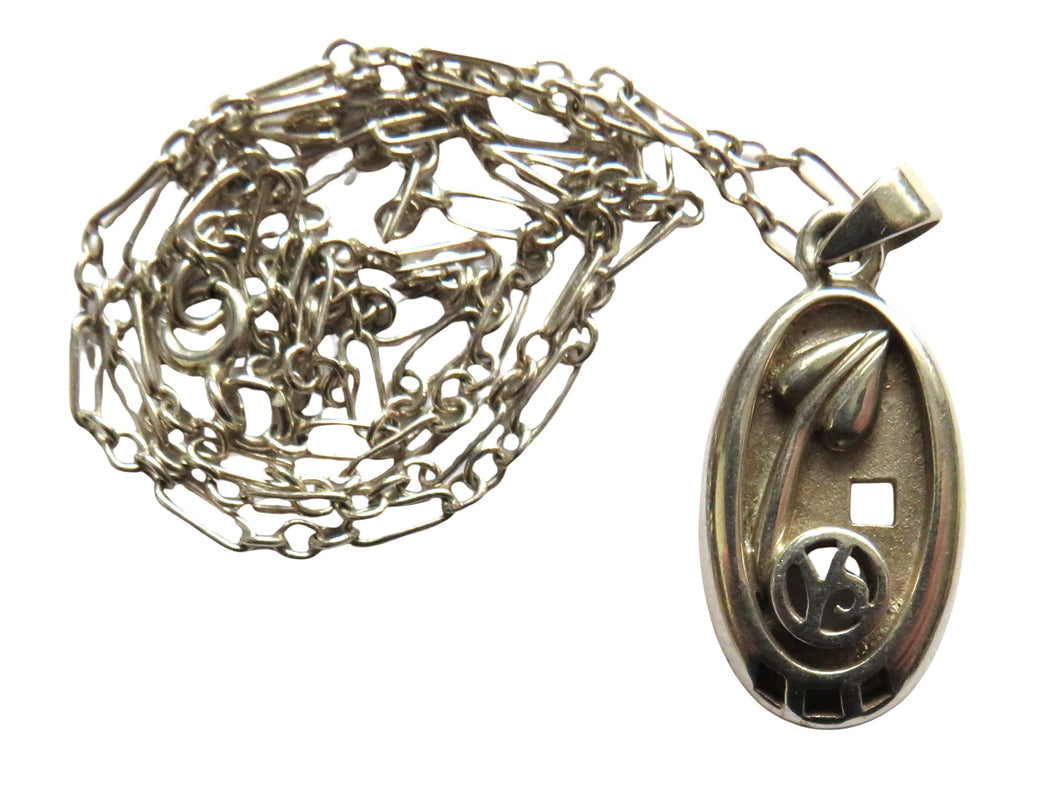 Sterling Silver Ladies Necklace & Pendant In Style of Charles Rennie Mackintosh