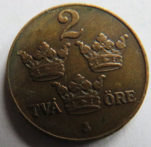 Load image into Gallery viewer, 1926 Sweden 2 Ore Coin
