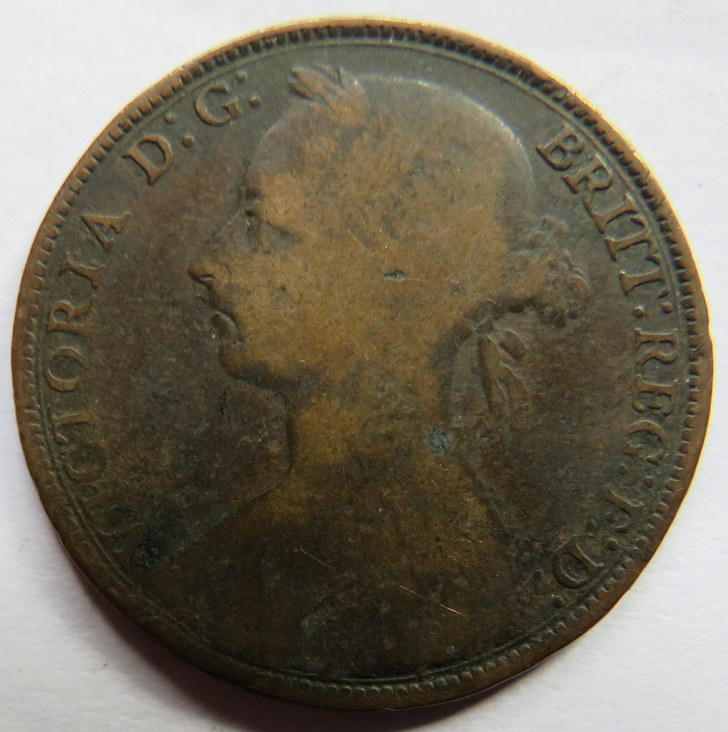 1889 Queen Victoria Bun Head One Penny Coin - Great Britain