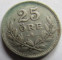 Load image into Gallery viewer, 1930 Sweden Silver 25 Ore Coin
