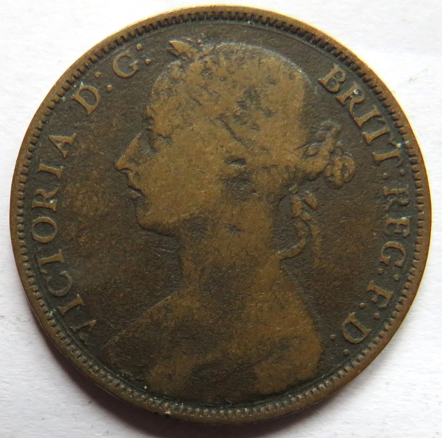 1884 Queen Victoria Bun Head One Penny Coin - Great Britain