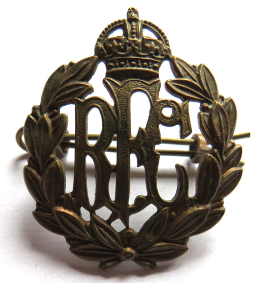 Vintage Royal Flying Corps Cap Badge