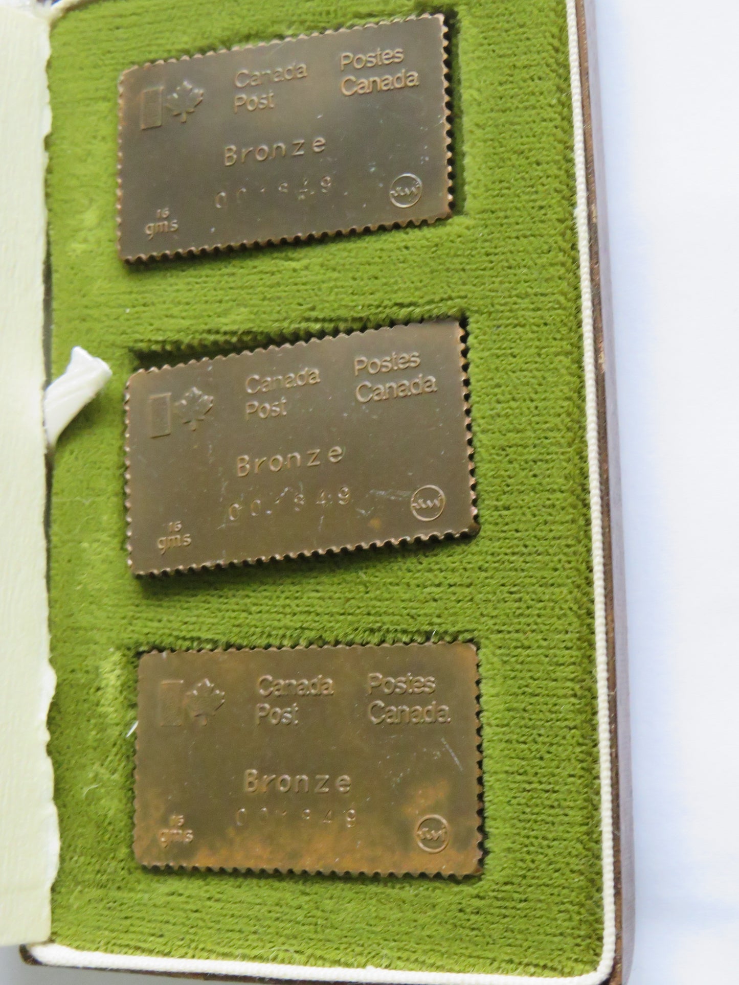 1976 Canada Summer Olympics Limited Edition stamp Sculptures / Medals