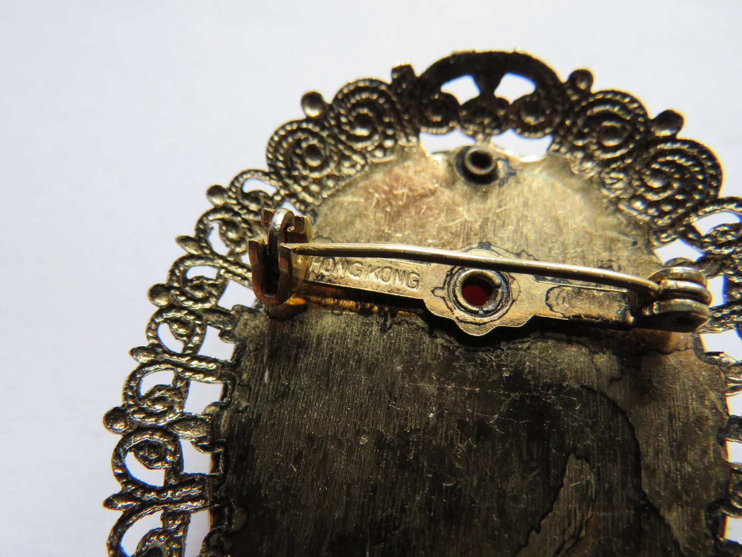 Vintage Ladies Cameo Style Floral Brooch From Hong Kong
