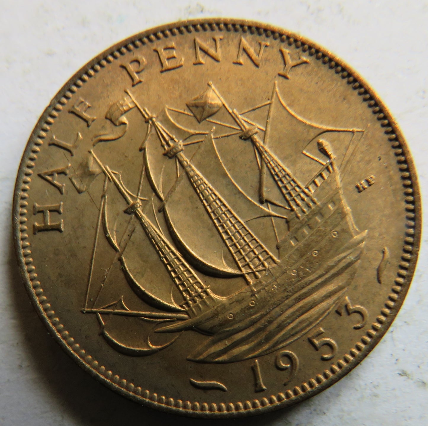 1953 Queen Elizabeth II Halfpenny Coin In High Grade - Great Britain