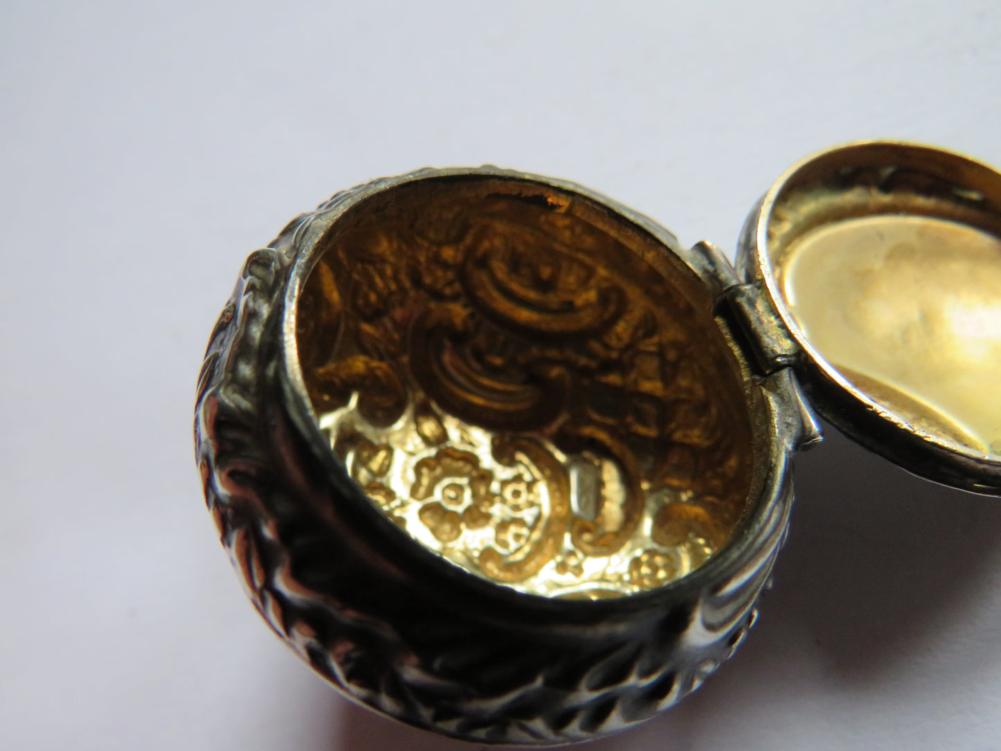 Antique Small Silver Pill Box With Floral Design