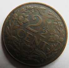 Load image into Gallery viewer, 1918 Netherlands 2 &amp; 1/2 Cents Coin
