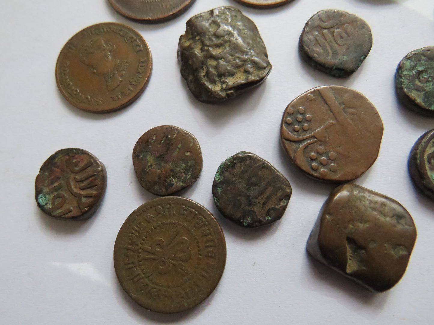 A Good Collection of Old Coins From Indian, Princely States, Inc Silver Rupee