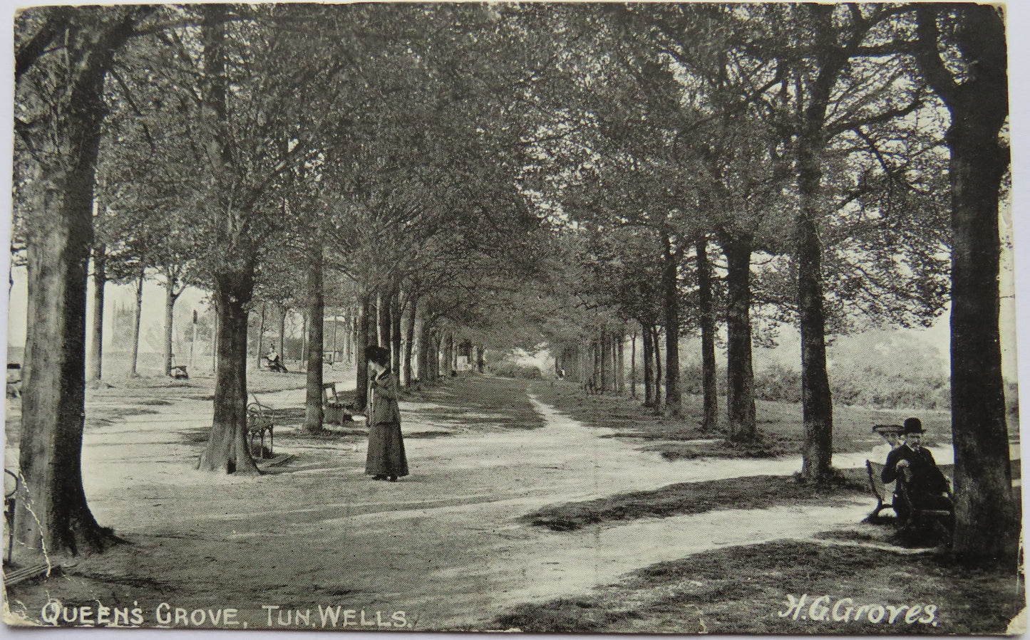 Vintage Postcard of Queen's Grove Tunbridge Wells 1908