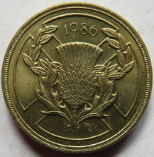 Load image into Gallery viewer, 1986 Scottish Commonwealth Games £2 Two Pound Coin
