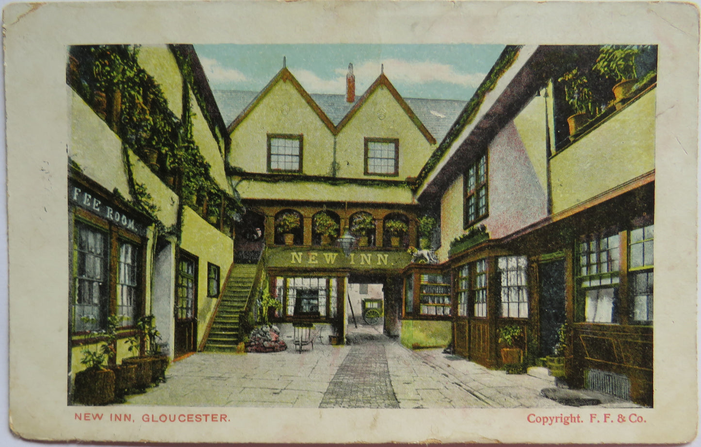 Vintage Postcard of The New Inn Gloucester 1906