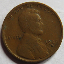 Load image into Gallery viewer, 1929-D USA Lincoln One Cent Coin
