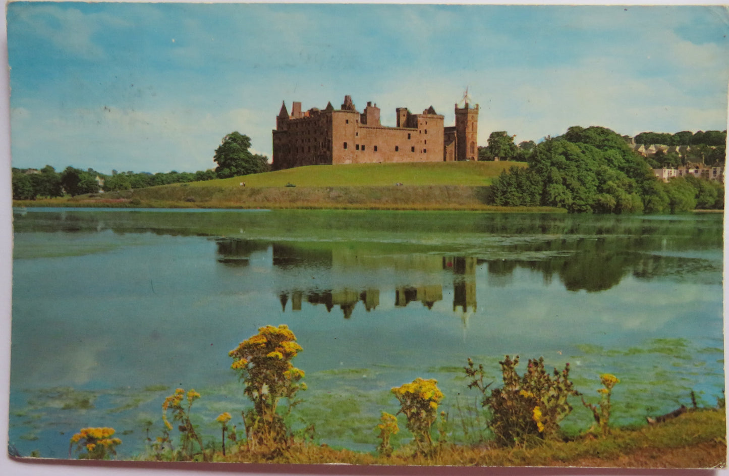 Vintage Postcard of Linlithgow Palace and Loch