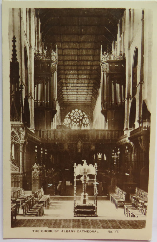 Vintage Postcard of The Choir, St Albans Cathedral