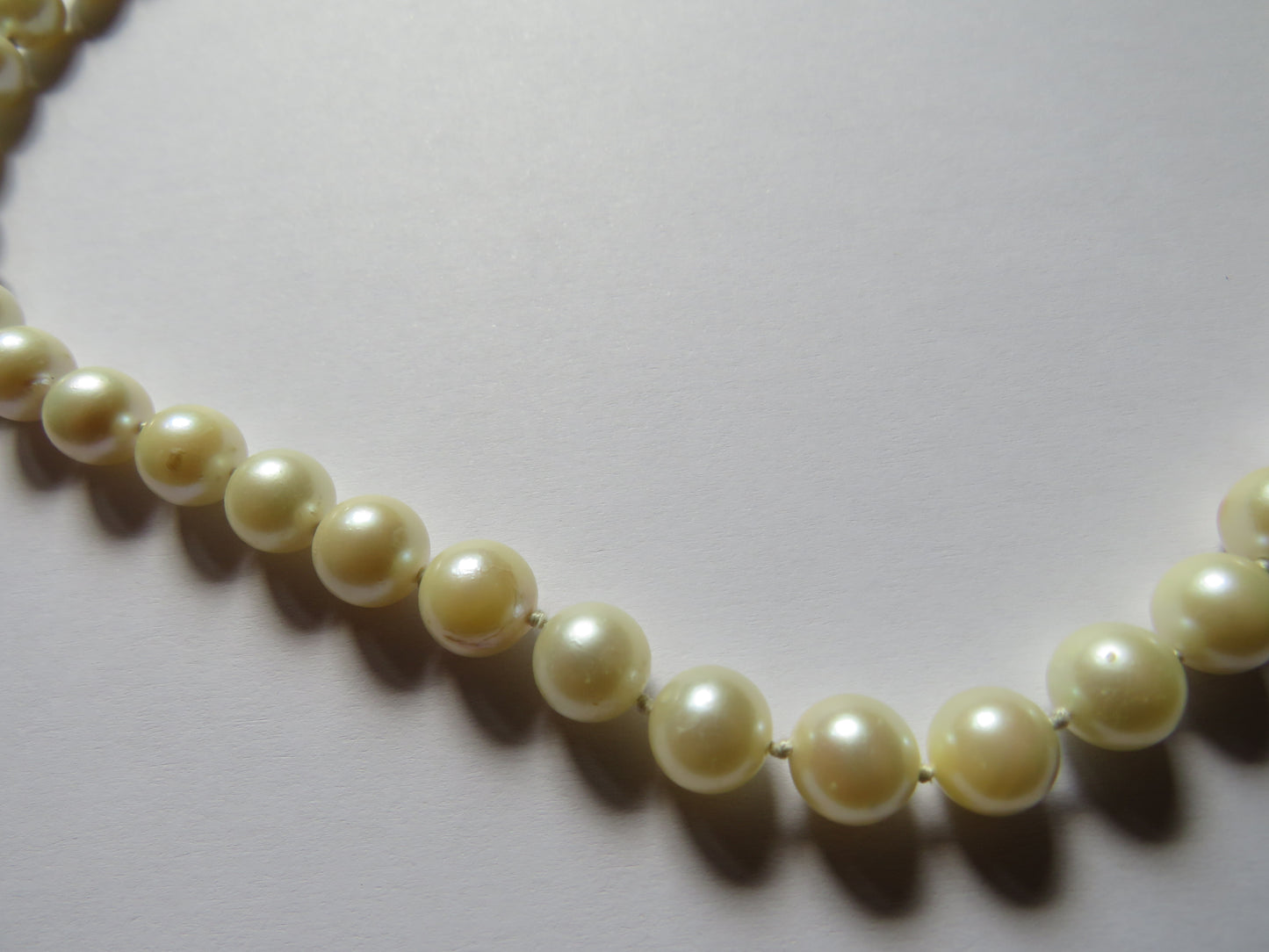 Good Quality Vintage Cultured Pearl Necklace With 14ct White Gold Clasp