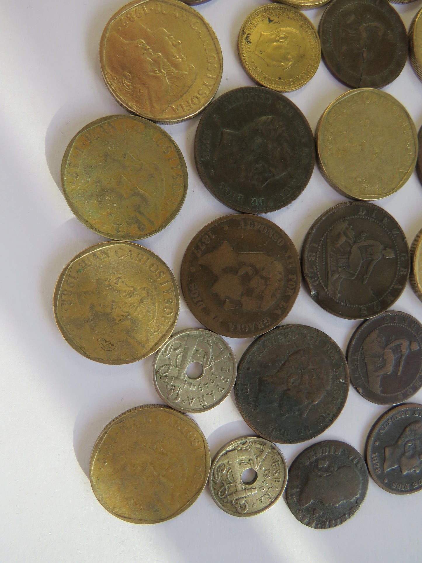 A Good Collection of Old Coins From Spain