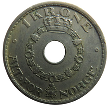 Load image into Gallery viewer, 1950 Norway One Krone Coin
