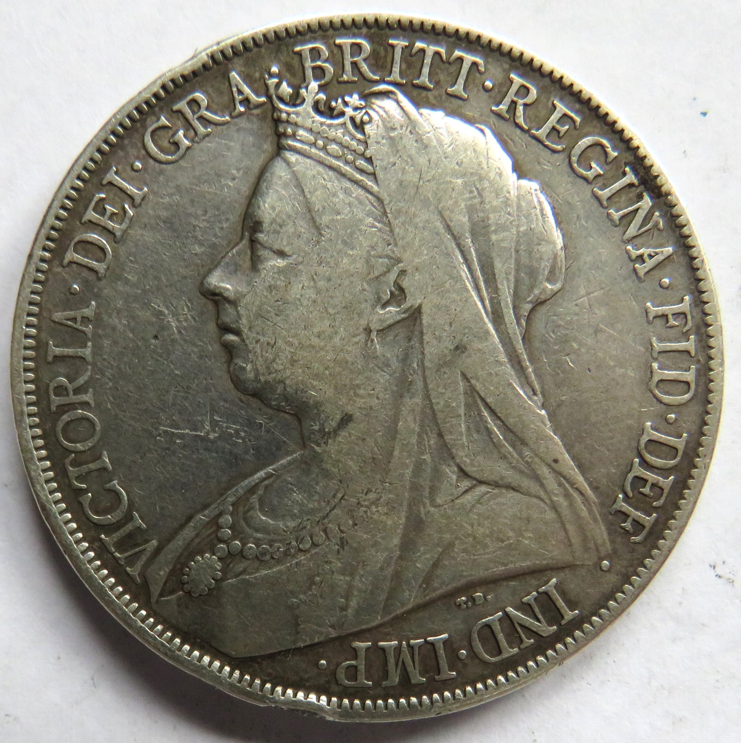 1900 LXIV Queen Victoria Silver Crown Coin - Great Britain