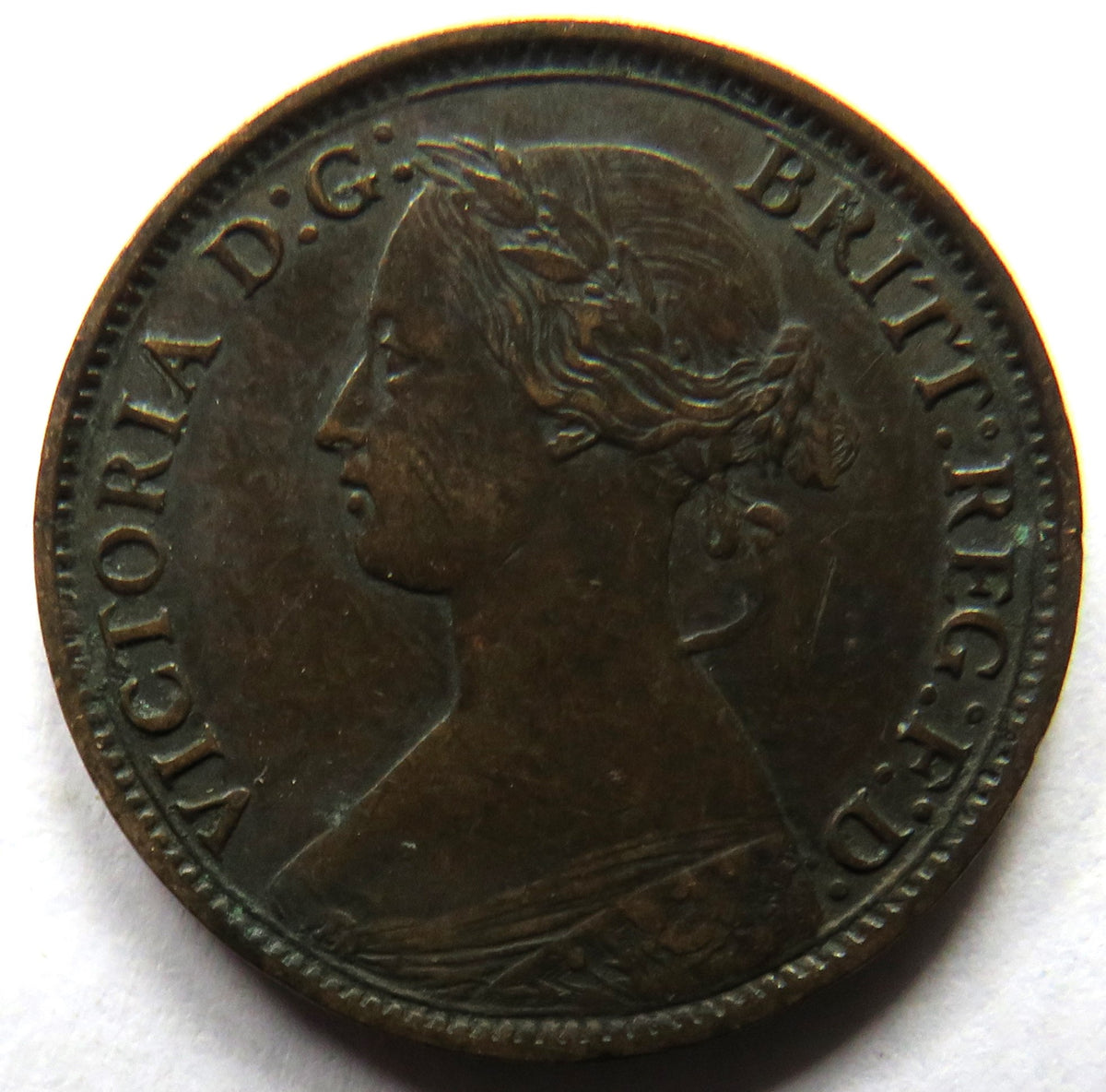 1862 Queen Victoria Bun Head Farthing Coin - Great Britain image 2