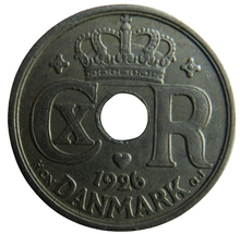 Load image into Gallery viewer, 1926 Denmark 10 Ore Coin
