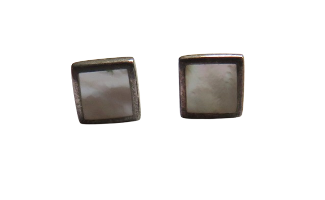 Stylish Pair of Ladies Sterling & Mother of Pearl Earrings