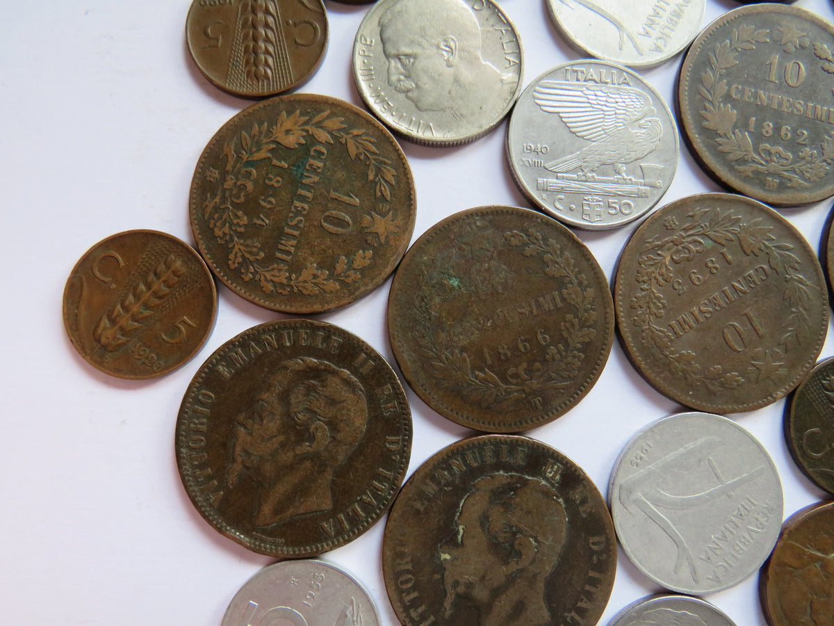 A Good Collection of Old Coins From Italy 19th - 20th Century