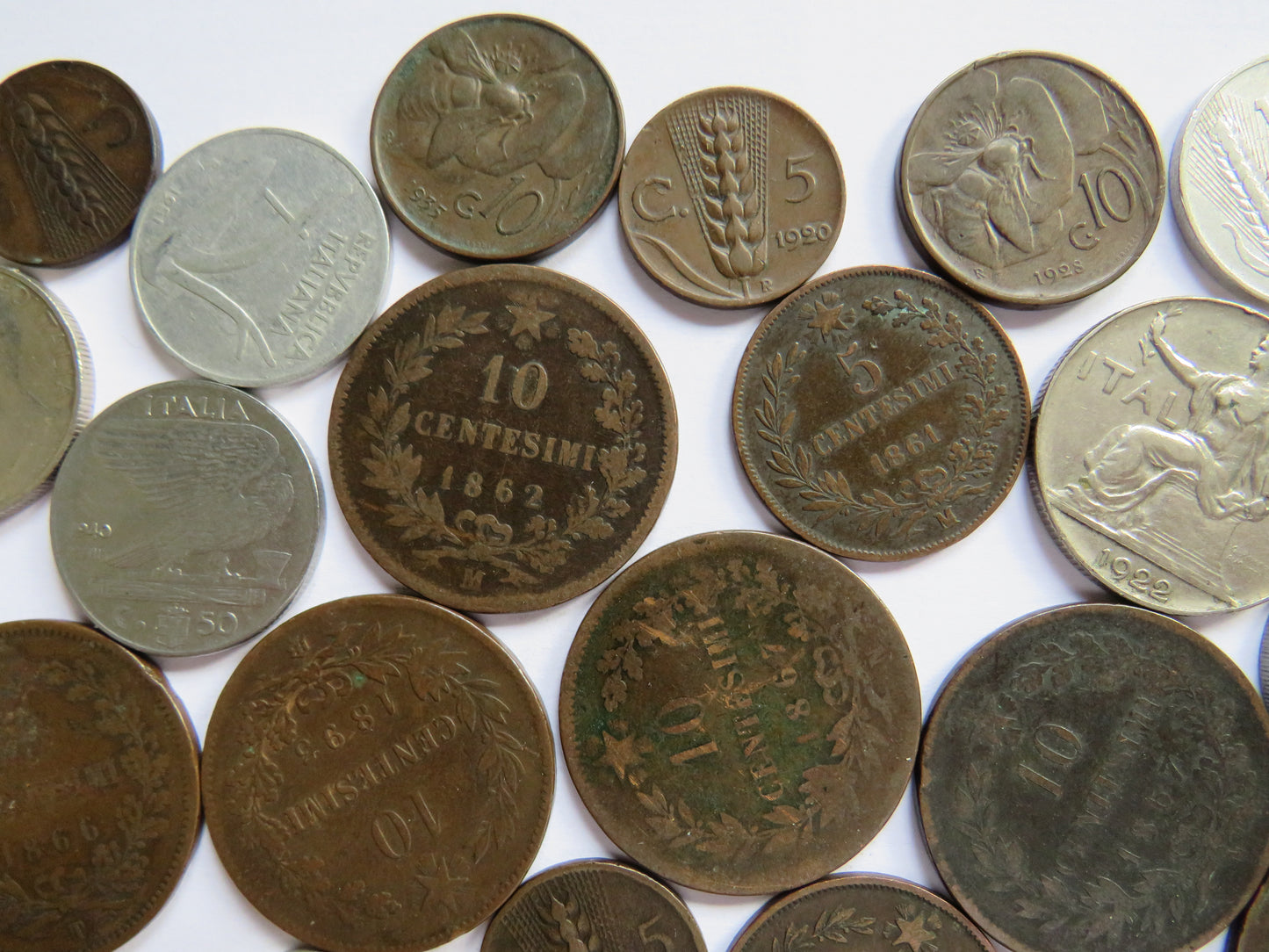 A Good Collection of Old Coins From Italy 19th - 20th Century