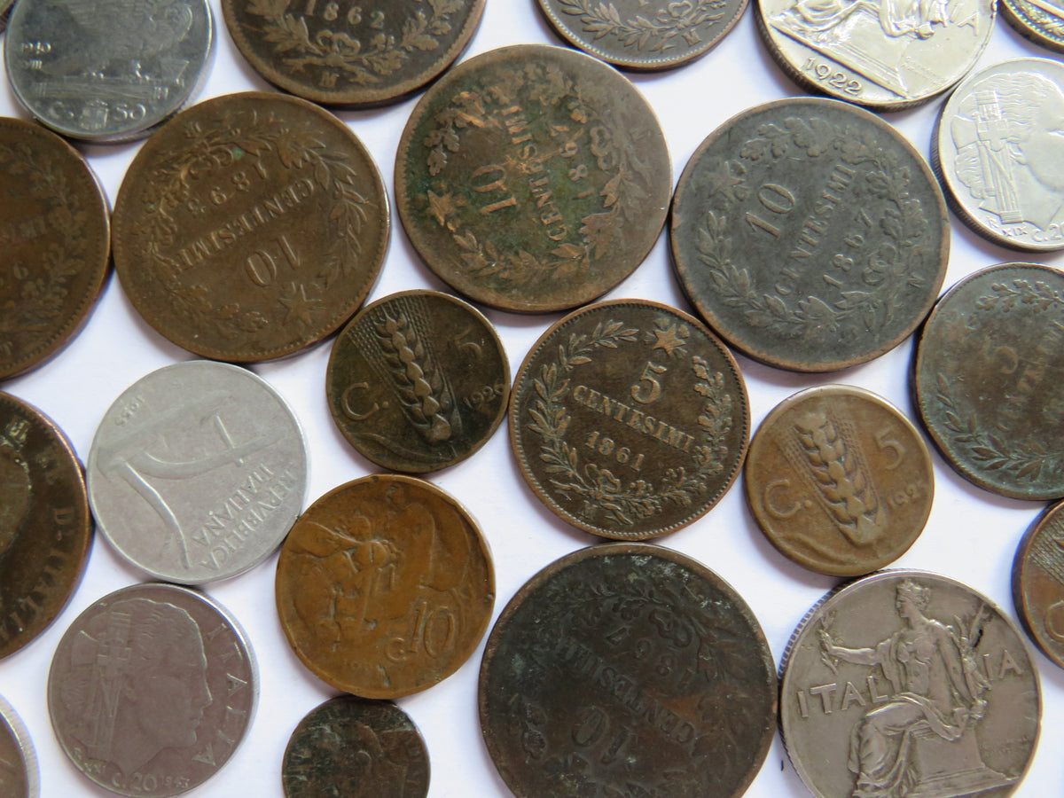 A Good Collection of Old Coins From Italy 19th - 20th Century